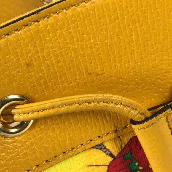 GUCCI Cream Canvas Shoulder Bag - Picture 8 of 16